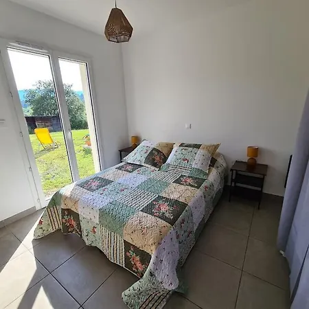 Gite A - Colibri 2 Holiday home Ailhon